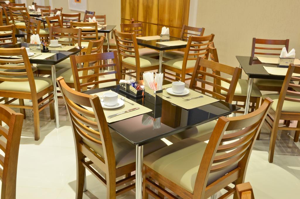 卡普里酒店 卡希亚斯公爵城 外观 照片